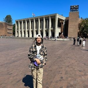 Meet your Posher, Salma